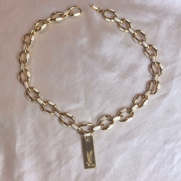 *Rare* Authentic YSL Pendant Necklace - Picture 5 of 10